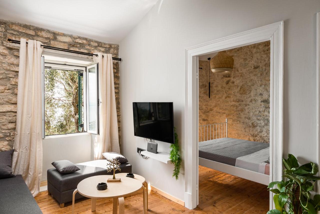 Вілла The Greystone Seaview House By Konnect Nisaki  Екстер'єр фото