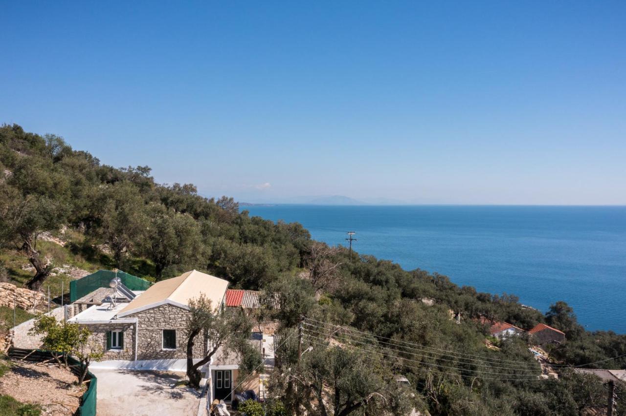 Вілла The Greystone Seaview House By Konnect Nisaki  Екстер'єр фото